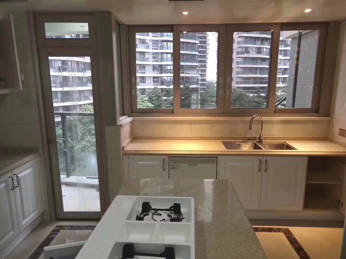 趕緊收藏！門窗這樣安裝，空間可以省幾倍